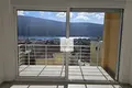 Квартира 2 спальни 70 м² Дженовичи, Черногория
