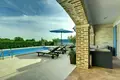 Villa 8 bedrooms 440 m² Opcina Medulin, Croatia