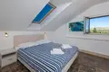 Casa 10 habitaciones 448 m² Split Dalmatia County, Croacia