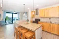 Кондо 17 спален 1 087 м² Roatan, Гондурас
