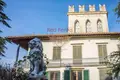 Propriété commerciale 1 125 m² à Florence, Italie