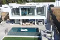 Haus 4 Schlafzimmer 316 m² Dos Hermanas, Spanien