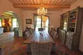 4-Schlafzimmer-Villa 250 m² in Frankreich, Frankreich
