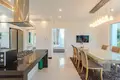 Wohnung 4 Schlafzimmer 350 m² Pa Tong, Thailand