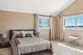 Haus 4 Schlafzimmer 356 m² Dos Hermanas, Spanien