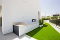 Villa de tres dormitorios 237 m² San Miguel de Salinas, Španjolska
