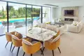 4 bedroom house 424 m² Dos Hermanas, Spain