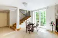 Haus 6 zimmer 397 m² Warschau, Polen