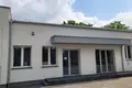 Boutique 873 m² à Wrzesnia, Pologne