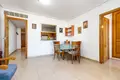 Mieszkanie 2 pokoi 75 m² Torrevieja, Hiszpania