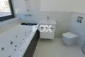 Appartement 4 chambres 737 m² en Agios Tychonas, Chypre