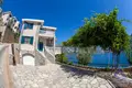 4 bedroom house 235 m² Kostanjica, Montenegro