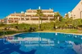 2 bedroom apartment 261 m² San Pedro Alcantara, Spain