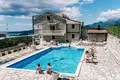 Haus 7 Schlafzimmer 2 755 m² Radenovici, Montenegro