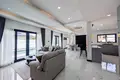 Haus 4 Schlafzimmer  Huai Yai, Thailand