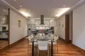 Appartement 3 chambres 242 m² Sakhu, Thaïlande