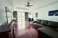 Kondominium 2 Schlafzimmer  Bang Sare, Thailand