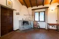 2 bedroom Villa 450 m² Monvalle, Italy