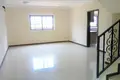 Dom 4 pokoi  Akra, Ghana