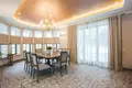 Casa 10 habitaciones 369 m² Jurmala, Letonia