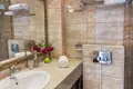 Hotel 1 282 m² in Polychrono, Greece