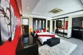 Haus 5 Schlafzimmer  Pattaya, Thailand