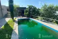 Herrenhaus 12 zimmer 357 m² Jerewan, Armenien
