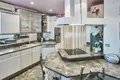 2 bedroom apartment 102 m² Nice, France