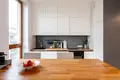 Apartamento 3 habitaciones 74 m² Varsovia, Polonia