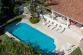 8 bedroom House 710 m² Artola, Spain