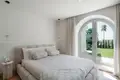4 bedroom house 388 m² San Pedro Alcantara, Spain