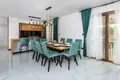 Villa de tres dormitorios 178 m² Omisalj, Croacia