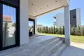 Maison 4 chambres 225 m², Monténégro