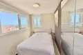Mieszkanie 2 pokoi 112 m² Dos Hermanas, Hiszpania
