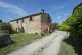 Propiedad comercial 613 m² en Grassina, Italia