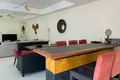 3-Schlafzimmer-Villa 340 m² Choeng Thale, Thailand