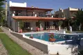 4-Schlafzimmer-Villa 250 m² Saronis, Griechenland