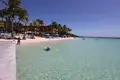Copropriété 2 chambres 125 m² West Bay, Honduras
