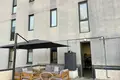 Pomieszczenie biurowe 2 pokoi 79 m² w Tbilisi, Gruzja