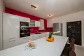 Дом 7 спален 260 м² Сплитско-Далматинская жупания, Хорватия
