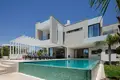 5 bedroom villa 885 m² in Mouttagiaka, Cyprus