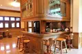 5 bedroom house  Chaophraya Surasak, Thailand