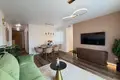 Mieszkanie 3 pokoi 100 m² Torrevieja, Hiszpania