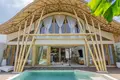 Villa de tres dormitorios 120 m² Kerobokan, Indonesia