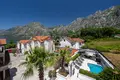 6 bedroom villa 324 m² Dobrota, Montenegro