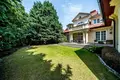 Квартира 1 372 м² Plewiska, Польша
