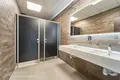 Office 50 rooms 8 000 m² in Minsk, Belarus