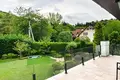 4 bedroom Mansion 420 m² Solymar, Hungary