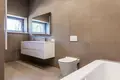 Mieszkanie 3 pokoi 174 m² Strenci, Łotwa