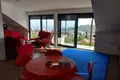 Casa 3 habitaciones 285 m² en Dindinovici, Montenegro